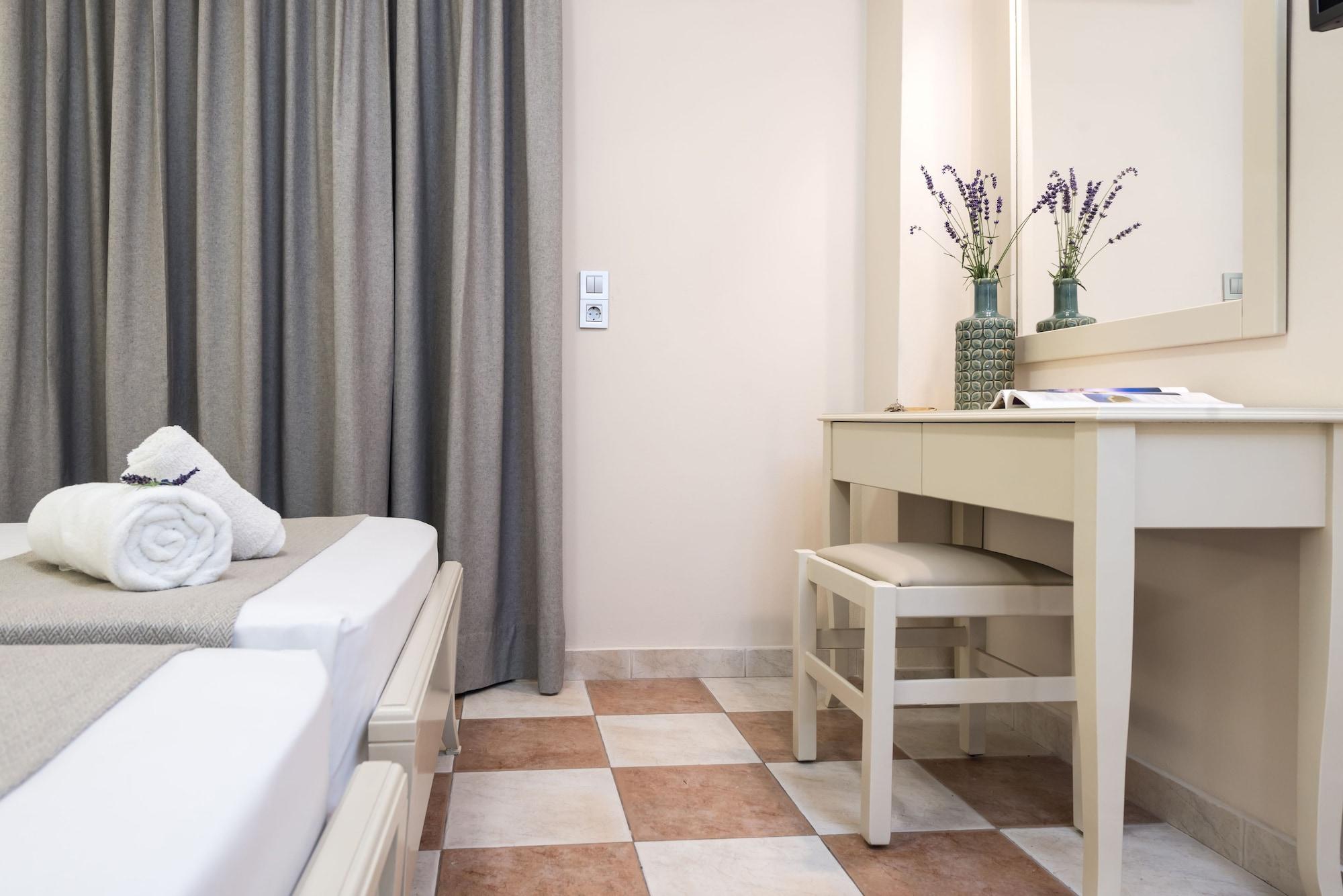 Ilios Hotel, Adults Only Laganas Bagian luar foto