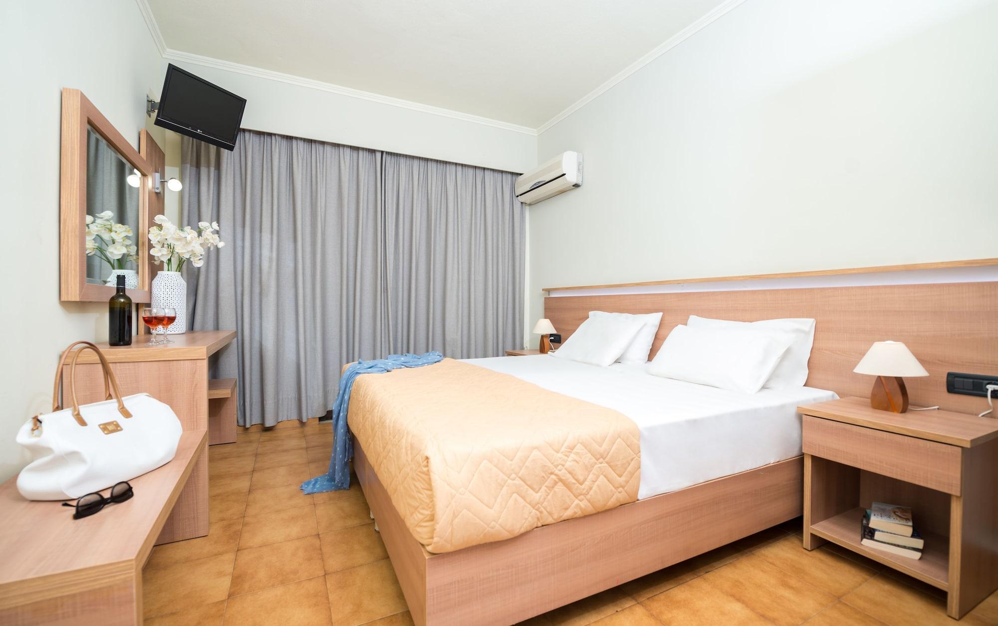 Ilios Hotel, Adults Only Laganas Bagian luar foto
