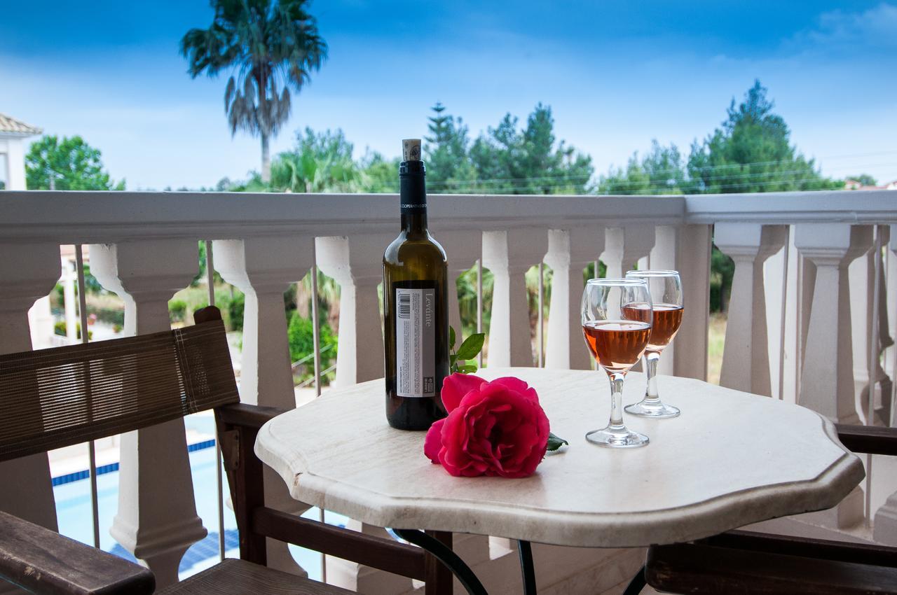 Ilios Hotel, Adults Only Laganas Bagian luar foto